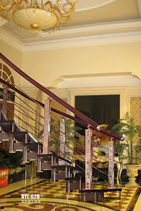 旋轉樓梯（tī）_BYL-620