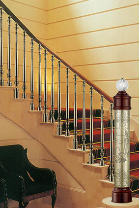 古銅立（lì）柱