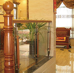 不鏽鋼（gāng）樓梯立柱（zhù）